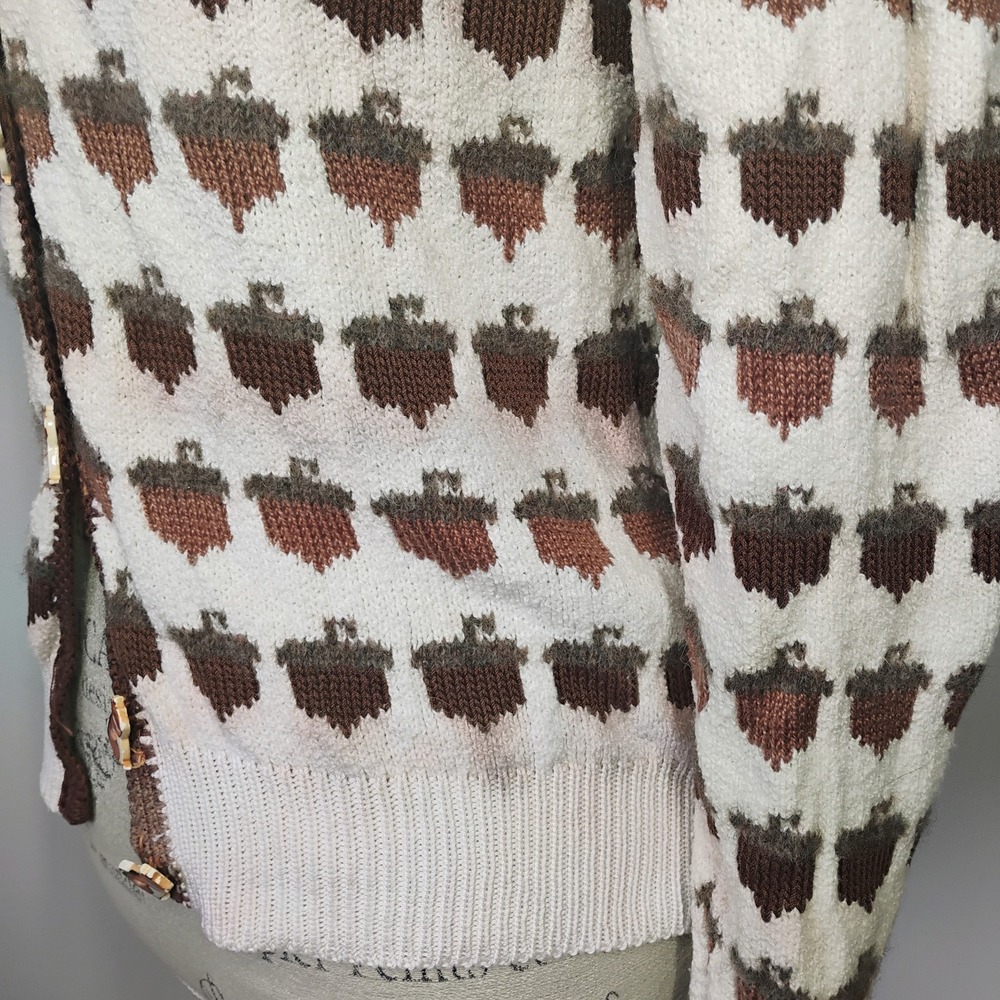 Vintage Dia North of Boston Cardigan Sweater Womens Small Acorn Squirrel Fall - Picture 5 of 15
